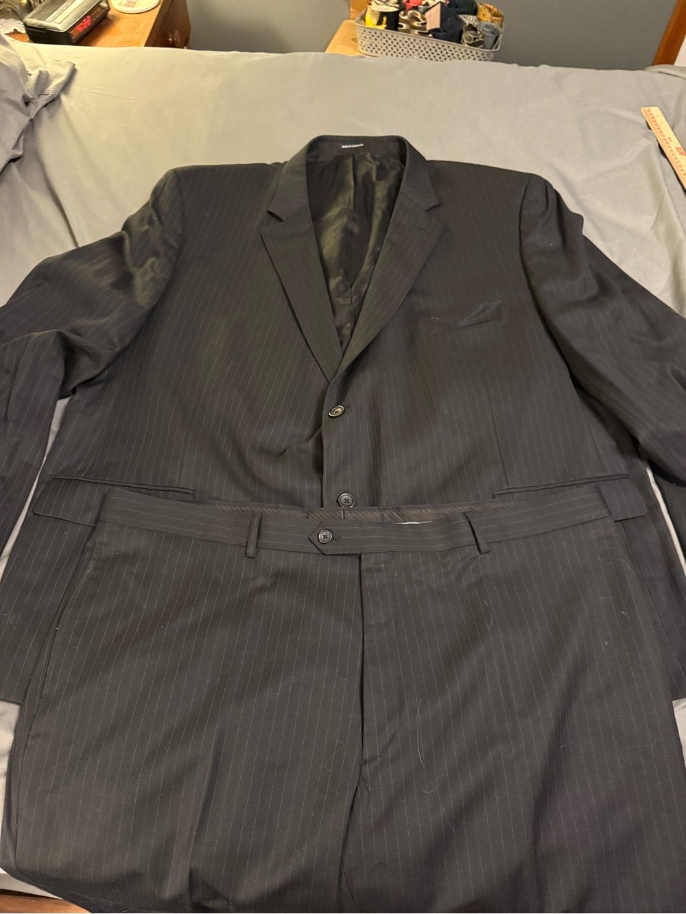 Pronto Uomo Platinum Men 56R Suit 100% Wool Black Gray Pinstripe Blazer 44x30